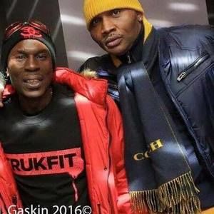 Meet your Posher, Larry